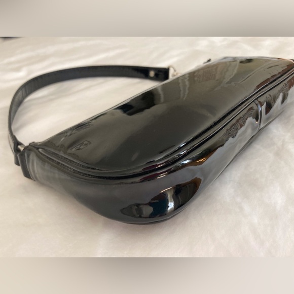 Rachel Black Patent Leather Handbag - Picture 11 of 14